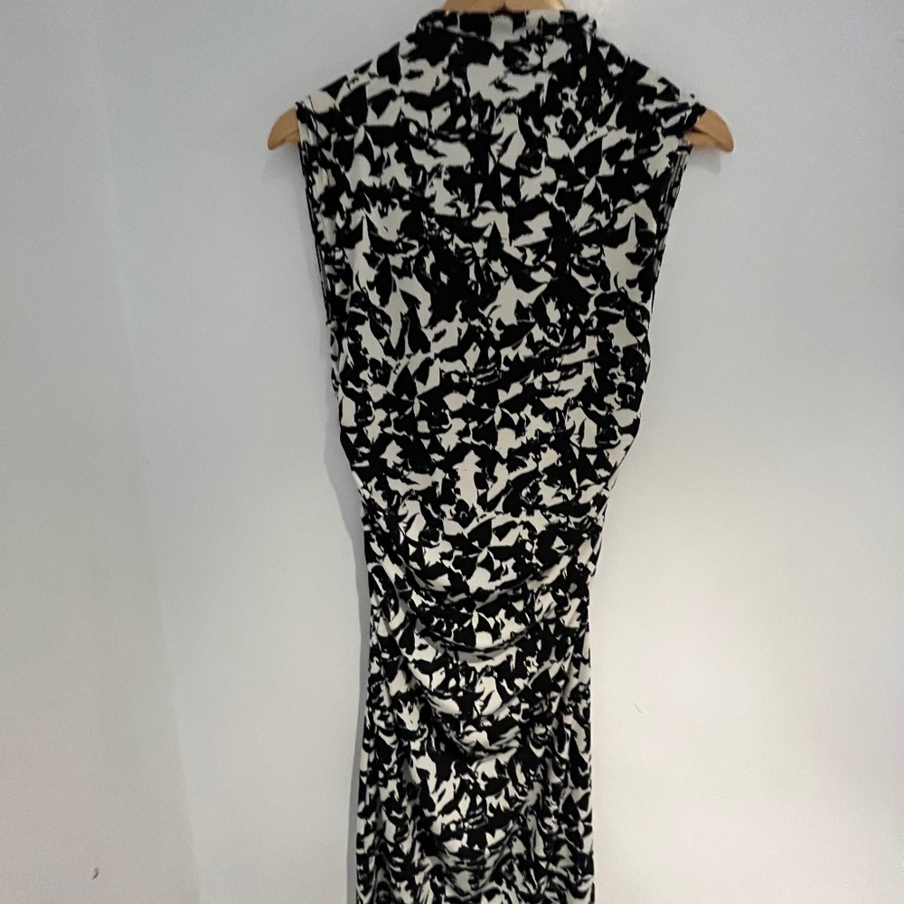 Banana Republic Wrap Top Size Small - Picture 8 of 15